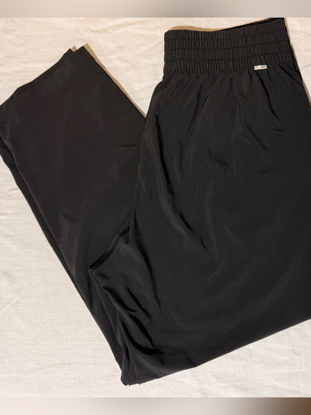 Vuori villa ankle pants